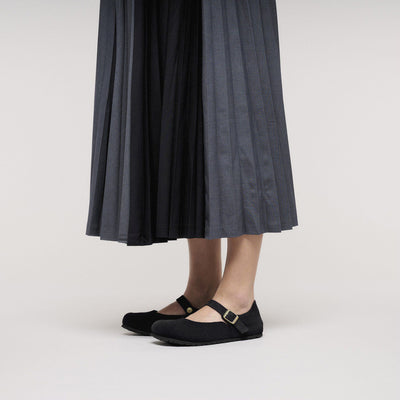 #color_suede-leather-black