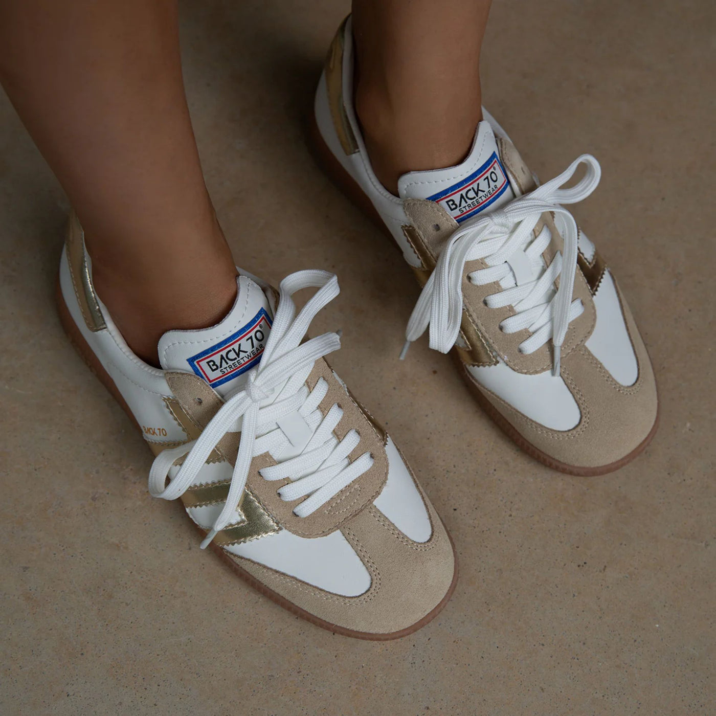#color_beige