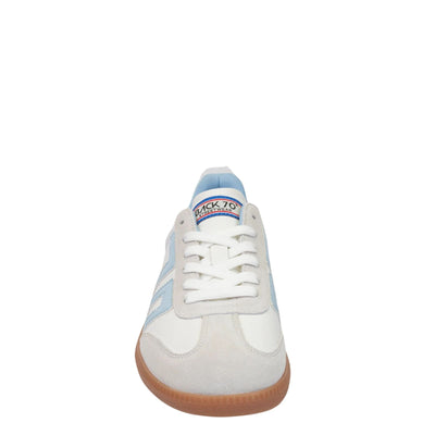 #color_light-blue