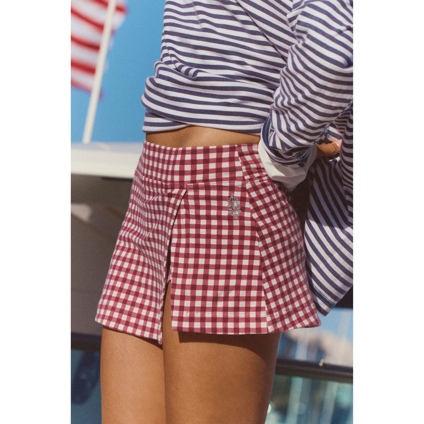 #color_black-cherry-combo