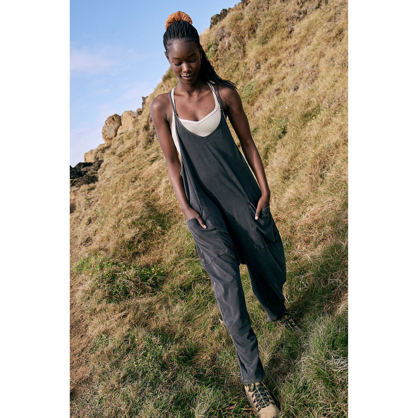 #color_washed-black