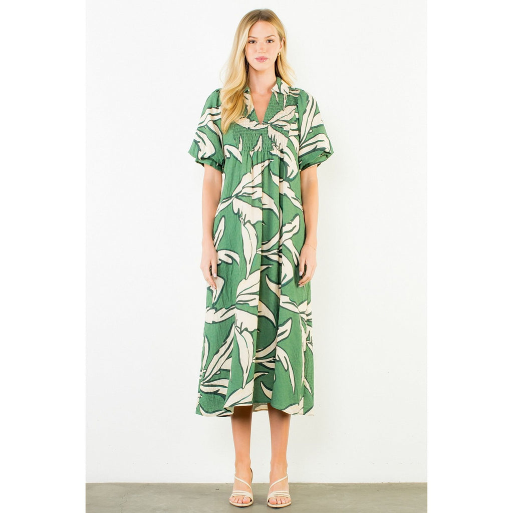 green geometric dress Print Maxi / L AW.Bridal A-line Bateau Neckline Hong Kong Wedding Dress Size:40 x 29.5 (Measured - No Tags) Discover the perfect blend