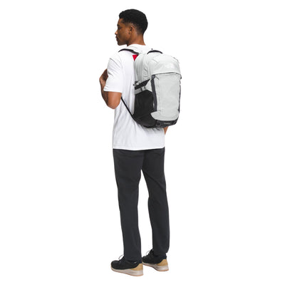 #color_tin-grey-dark-heather-asphalt-grey-tnf-black
